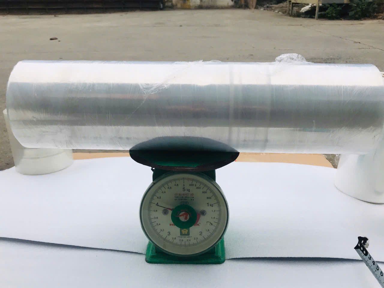 MÀNG PE SẢN XUẤT THEO YÊU CẦU 4 mang chit 4kg 1
